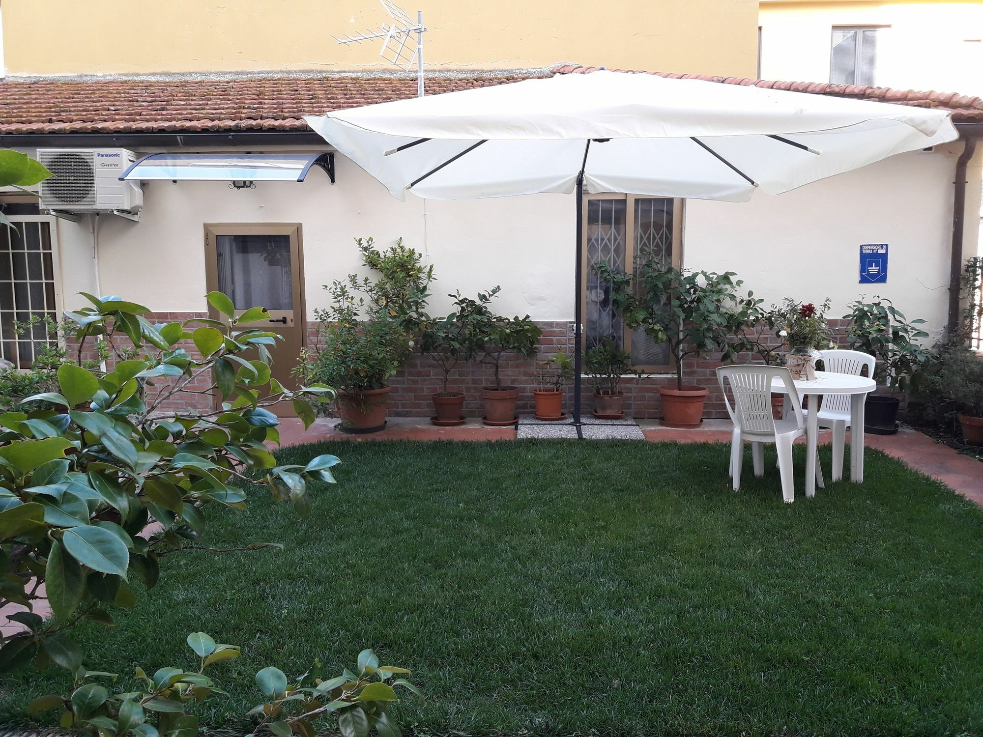 Dimora Del Magnifico Hotel Florence Exterior photo